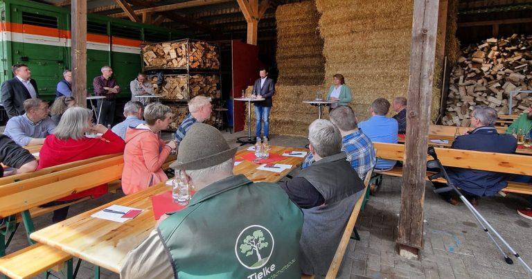 Dirk Wiese Landwirtschaft Winterberg Brilon Totallokal