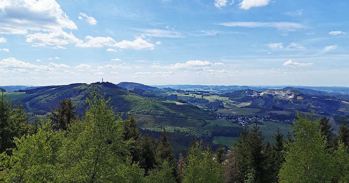 Ohlenkopf Gipfel Tourismus Brilon Olsberg Totallokal