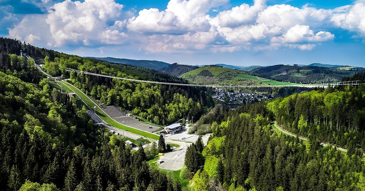 Skywalk Willingen Deutschlands laengste Haengebruecke 1 1