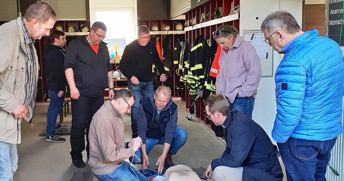 CDU Brilon Totallokal besucht First Responder neue Feuerwehrhaus Madfeld