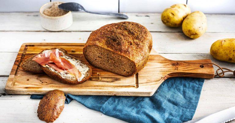 Rezept fuer saftiges Kartoffelbrot mit knuspriger Kruste