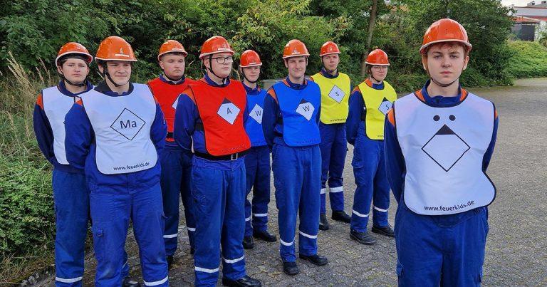 Brilon Jugendfeuerwehr besteht Leistungsspange